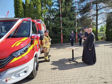 Gmina Pątnów: OSP Grębień ma nowy wóz strażacki